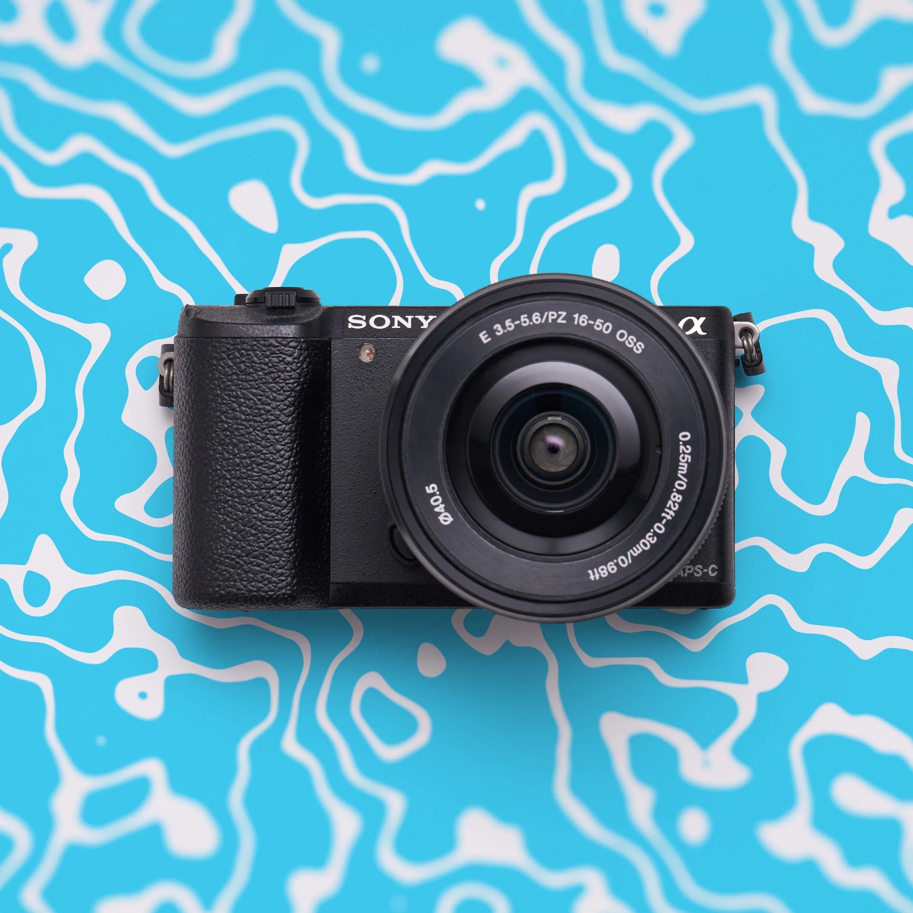 Digital Mirrorless Cameras