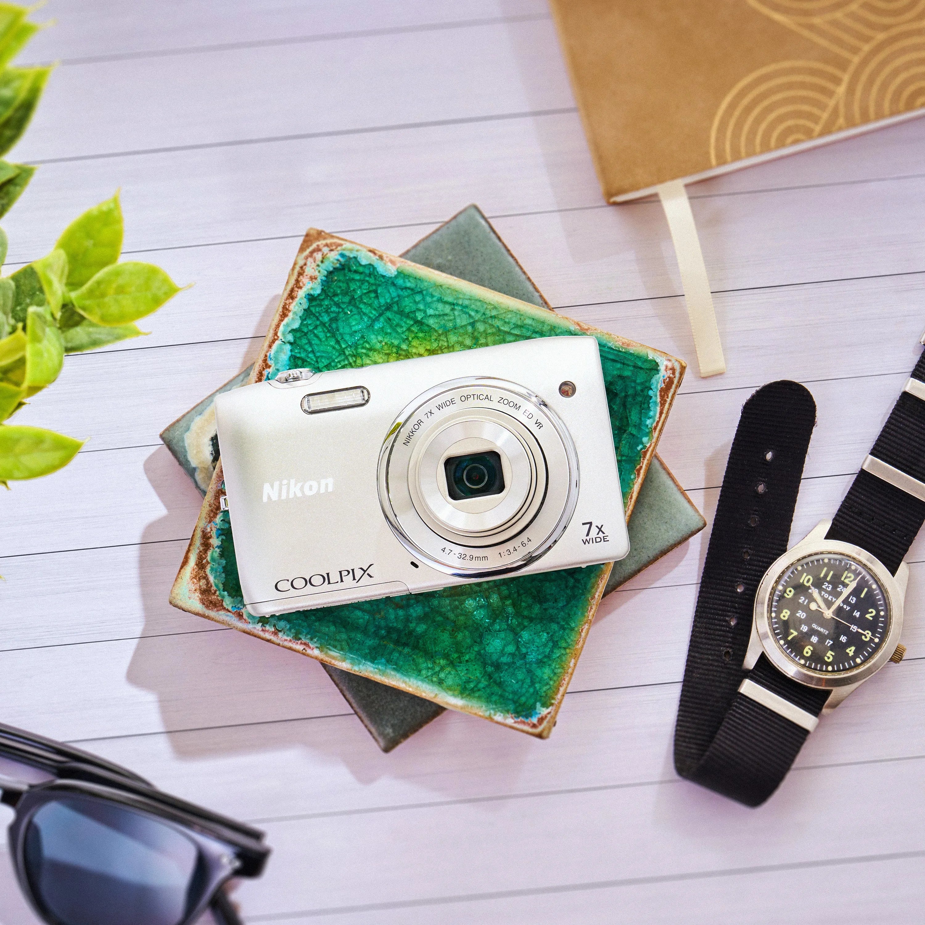 Nikon Coolpix s3500 | Retro Digicam Point and Shoot Digital Camera