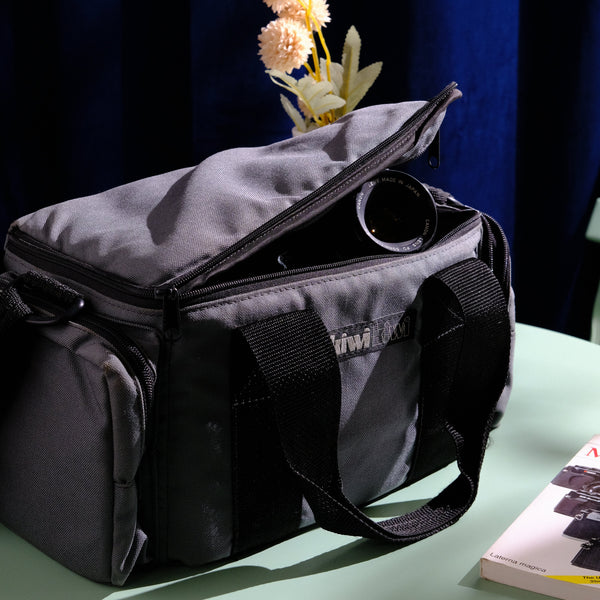 1990s Soft SLR Camera Bag