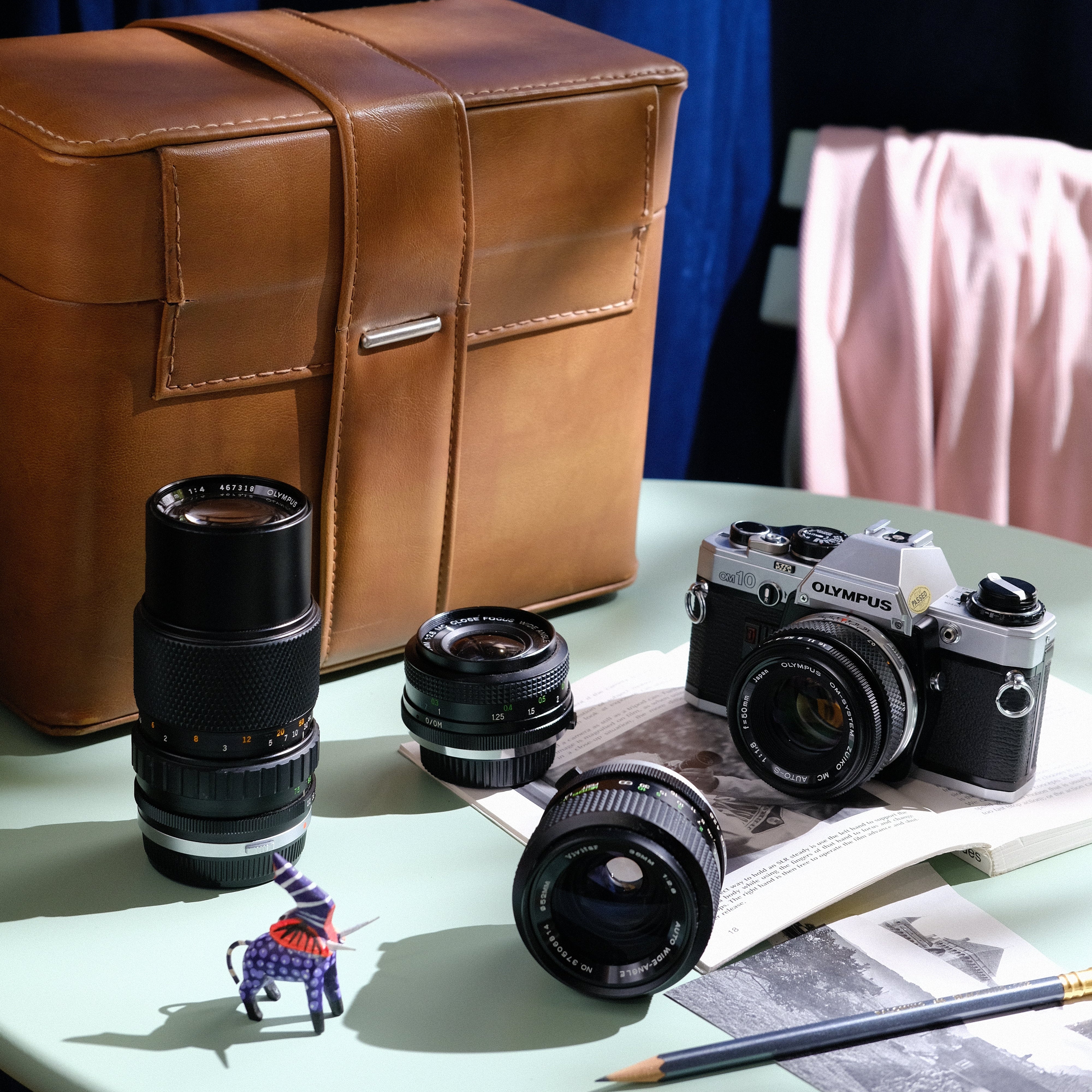 Olympus OM-10 Ultimate Bundle | Film Camera Bundle (E)