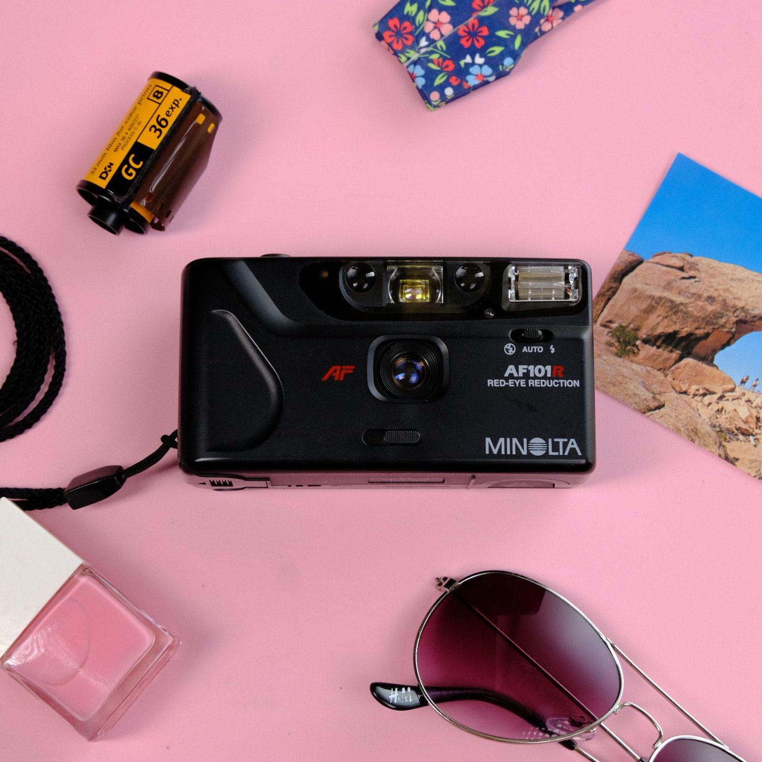 Minolta AF 101R | 35mm Point and Shoot Film Camera