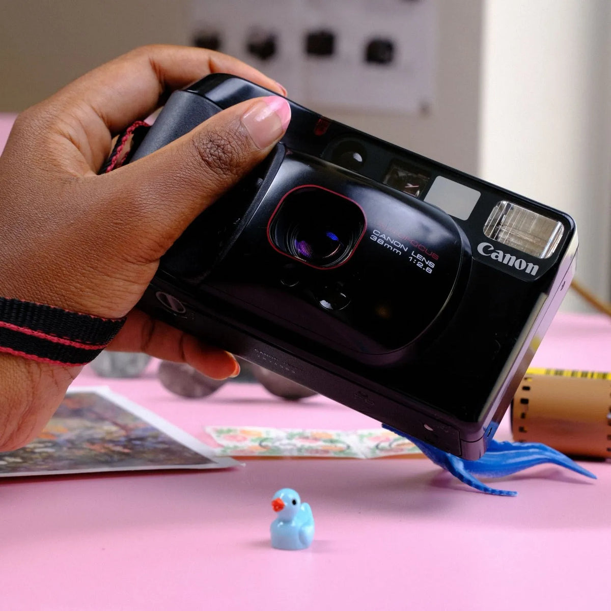 Canon Sure Shot Supreme | 35mm Point and Shot Film Camera