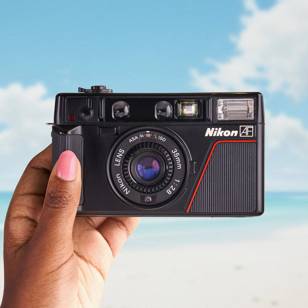 Nikon L35AF 35mm Point and Shoot Camera front view