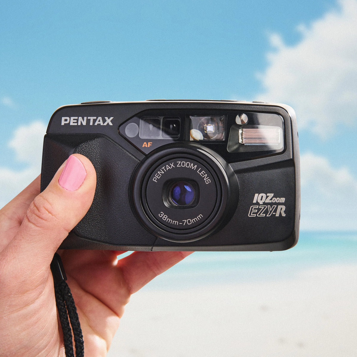 Pentax IQZoom EZY-R front view
