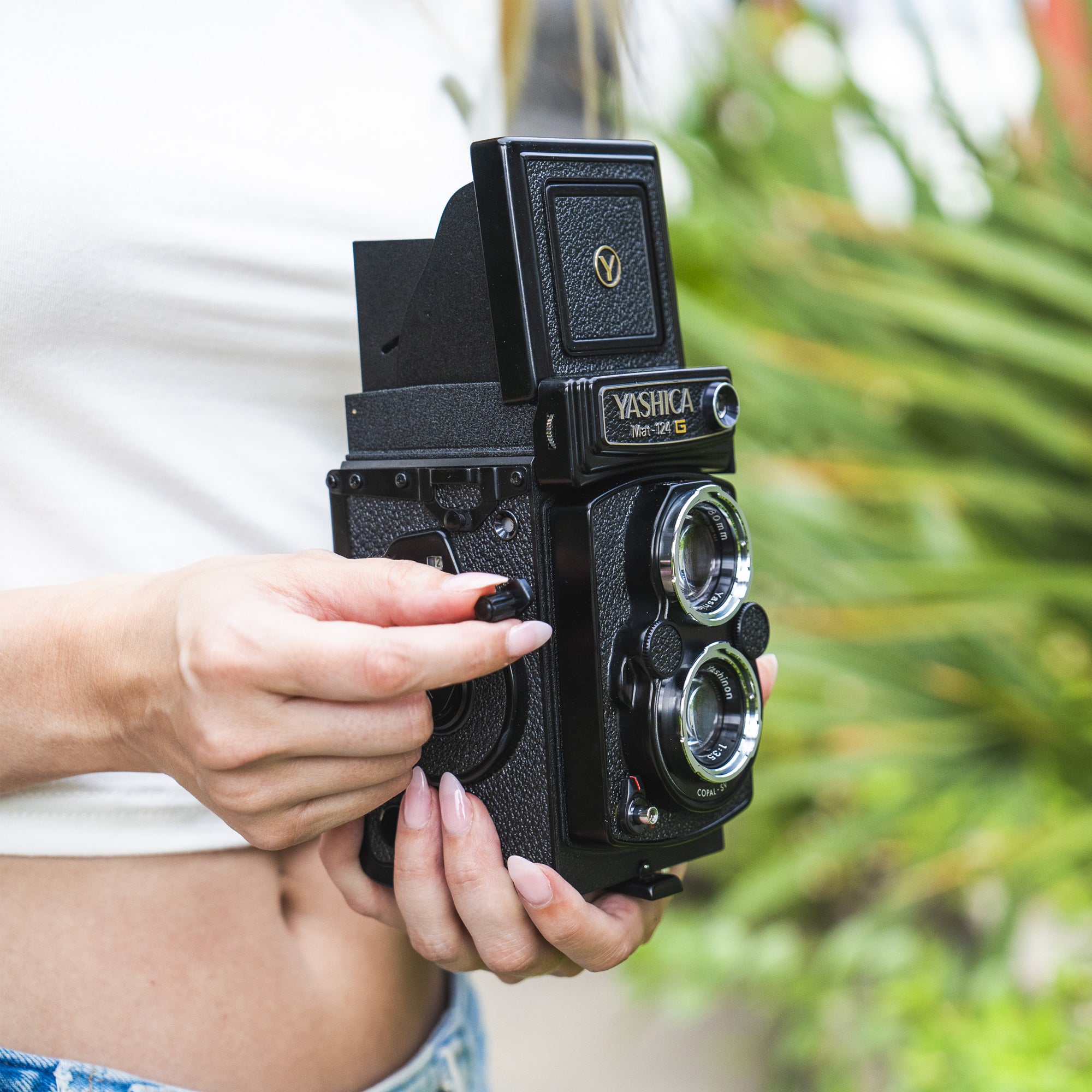 Yashica Mat 124 G | Medium Format Film Camera